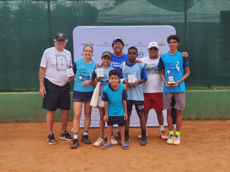 Atletas do Tênis na Lagoa conquistam quatro títulos no torneio de Dia das Crianças e participam do ATP Challenger
