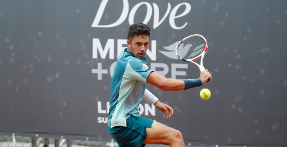 Pucinelli luta por quase 3h, mas perde para Cecchinato no Rio