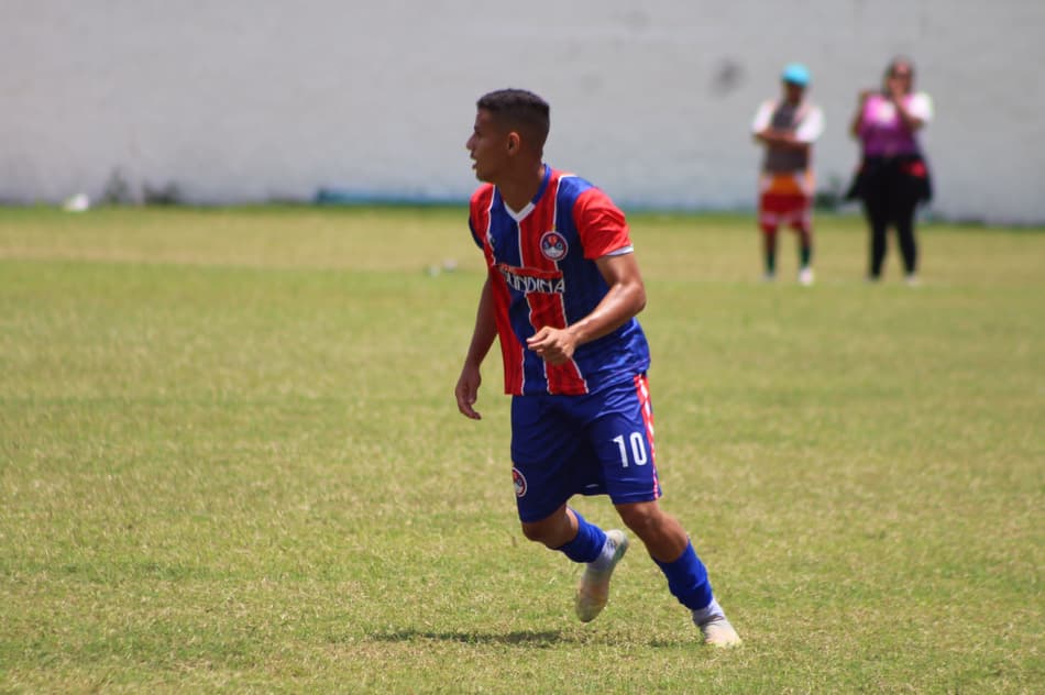 Marlon Costa vibra com vaga no Paraibano Segunda Divisão pela Queimadense