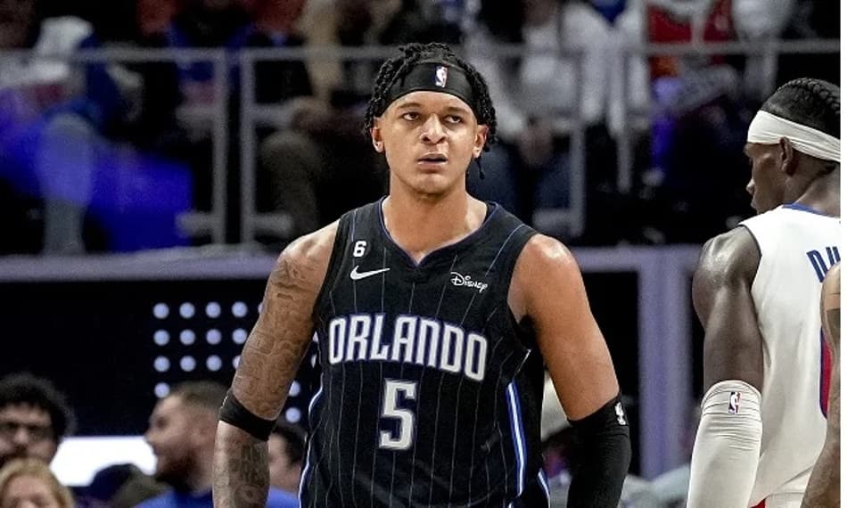 Paolo Banchero iguala marca de LeBron James em estreia na NBA