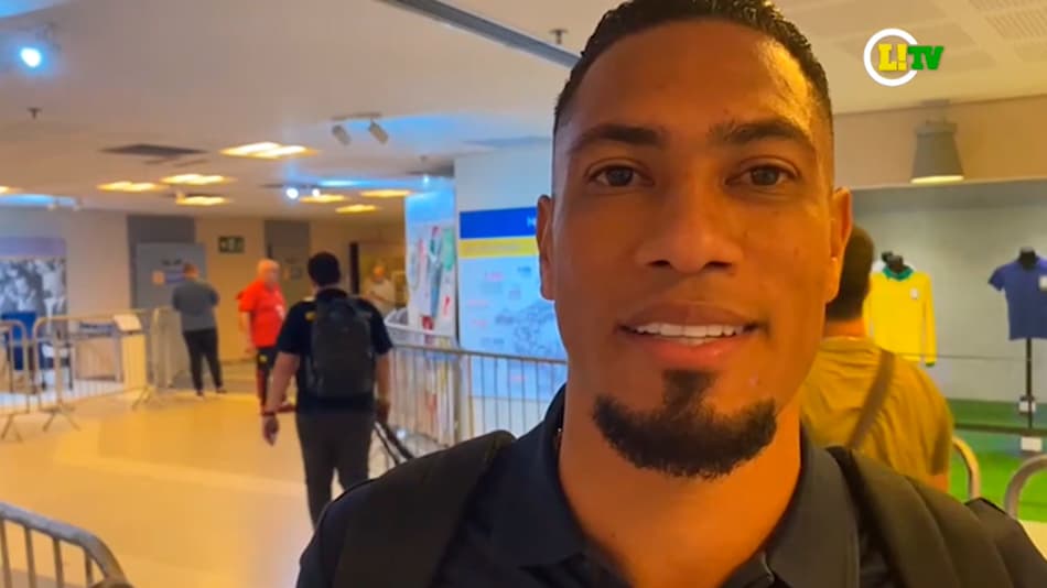 VÍDEO: Herói do Flamengo 2013, Hernane se emociona com título da Copa do Brasil e carinho da Nação