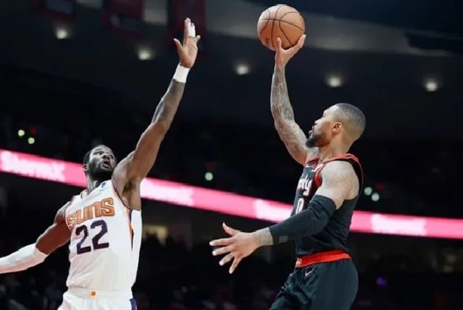 Damian Lillard revela o que disse a Ayton antes de lance decisivo