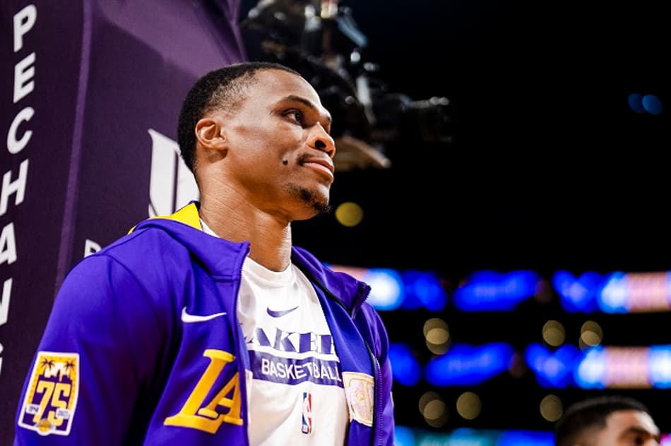Plano do Lakers é trazer Russell Westbrook do banco de reserva