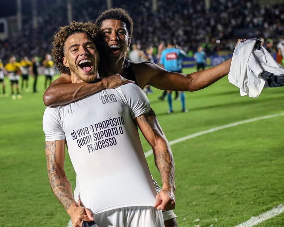 Figueiredo destaca redenção no Vasco e leva frase como mantra para o acesso na Série B