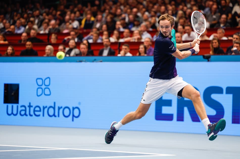 Daniil Medvedev em ação no ATP 500 de Viena