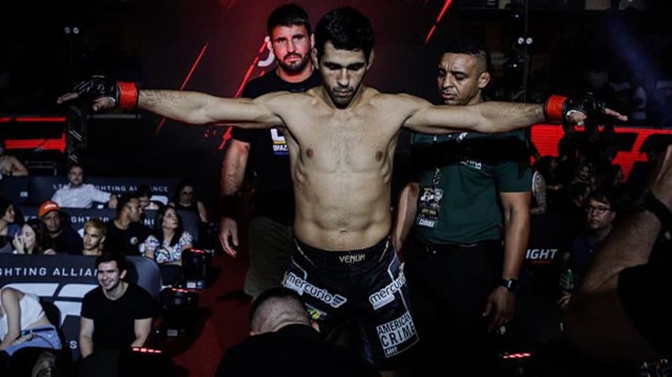 José Delano analisa duelo que define seu adversário em disputa no LFA