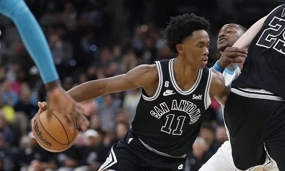 Com saúde mental abalada, Josh Primo é dispensado pelo Spurs