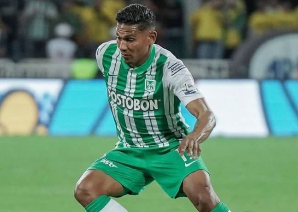 Campeão de Libertadores dispensa três jogadores na Colômbia