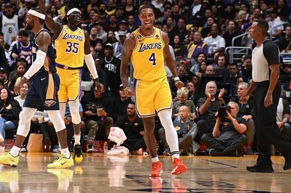Em noite de Lonnie Walker, Lakers vence Pelicans na prorrogação