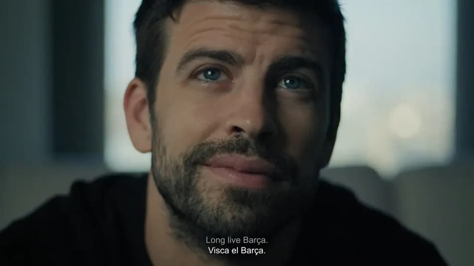 Piqué, zagueiro do Barcelona, anuncia aposentadoria do futebol