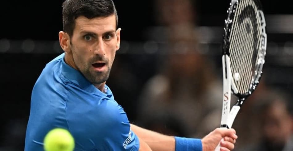 Novak Djokovic em Paris durante a semi