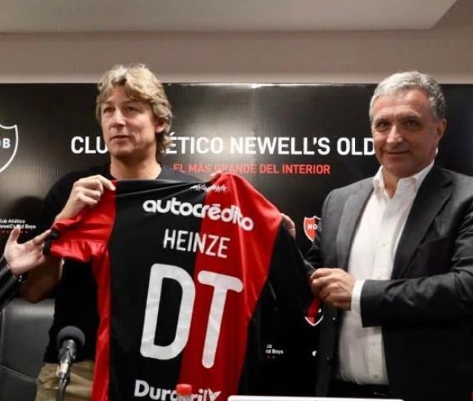 Antigo alvo do Palmeiras, Heinze falou sobre propostas antes de aceitar novo clube