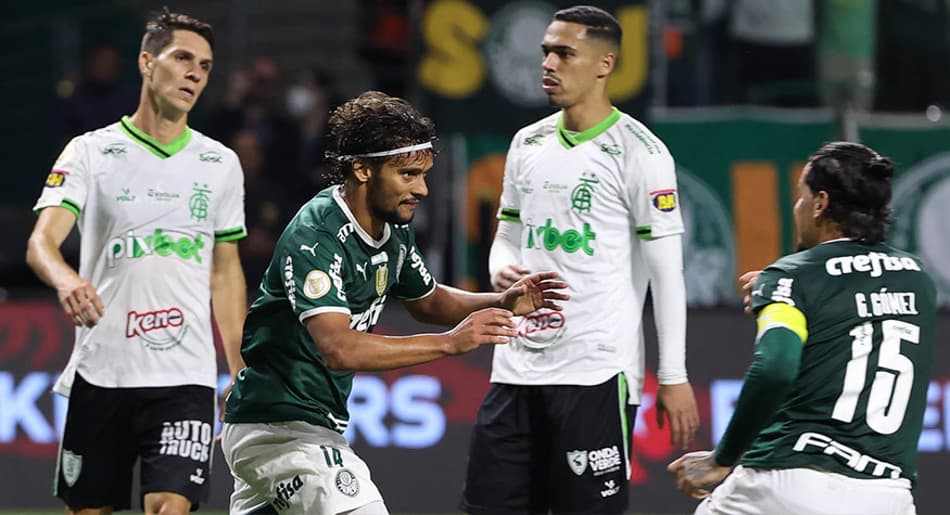 ATUAÇÕES: Em clima de despedida, Scarpa ajuda na ‘partida da taça’ e leva melhor nota do Palmeiras