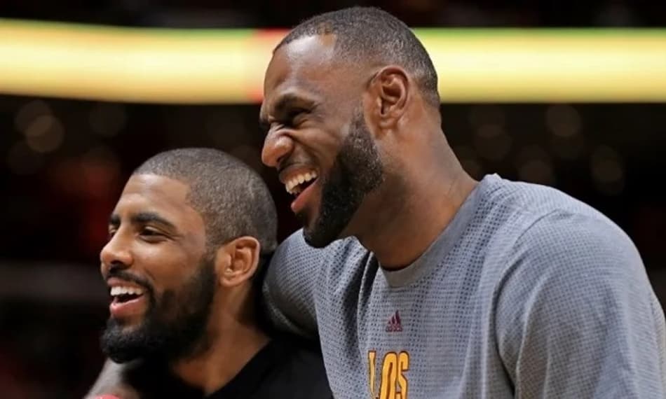 Ex-pivô quer ver LeBron James e Kyrie Irving jogando juntos na NBA novamente
