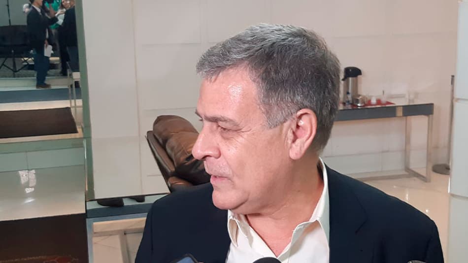 Coordenador administrativo do Fluminense fala sobre chance de Fred ter cargo no clube
