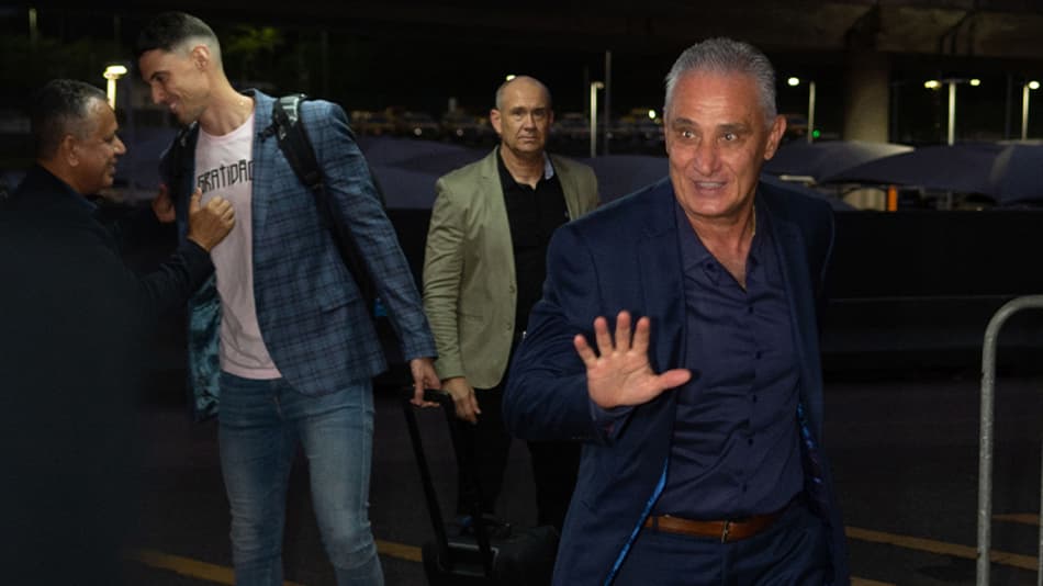 Comissão da Seleção e jogadores embarcam a Turim para preparação da Copa do Mundo