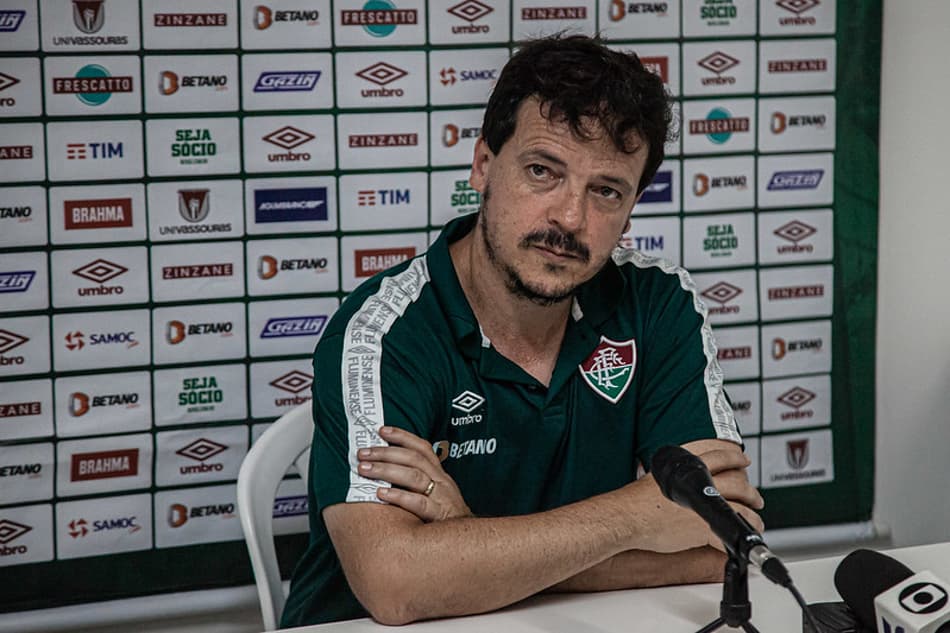Diniz faz balanço do ano e fala sobre futuro do Fluminense: ‘É possível conquistar e obrigatório sonhar’