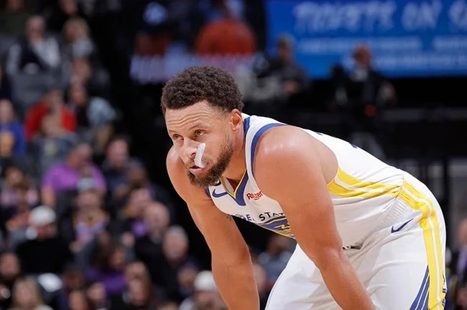 Stephen Curry está próximo de fazer história na NBA