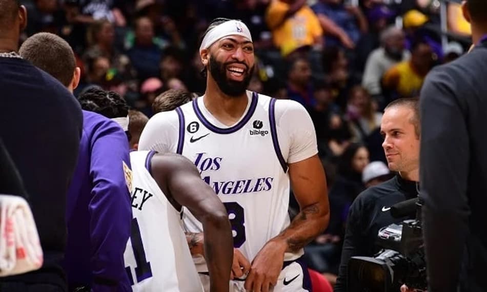 Knicks teria interesse em troca por Anthony Davis