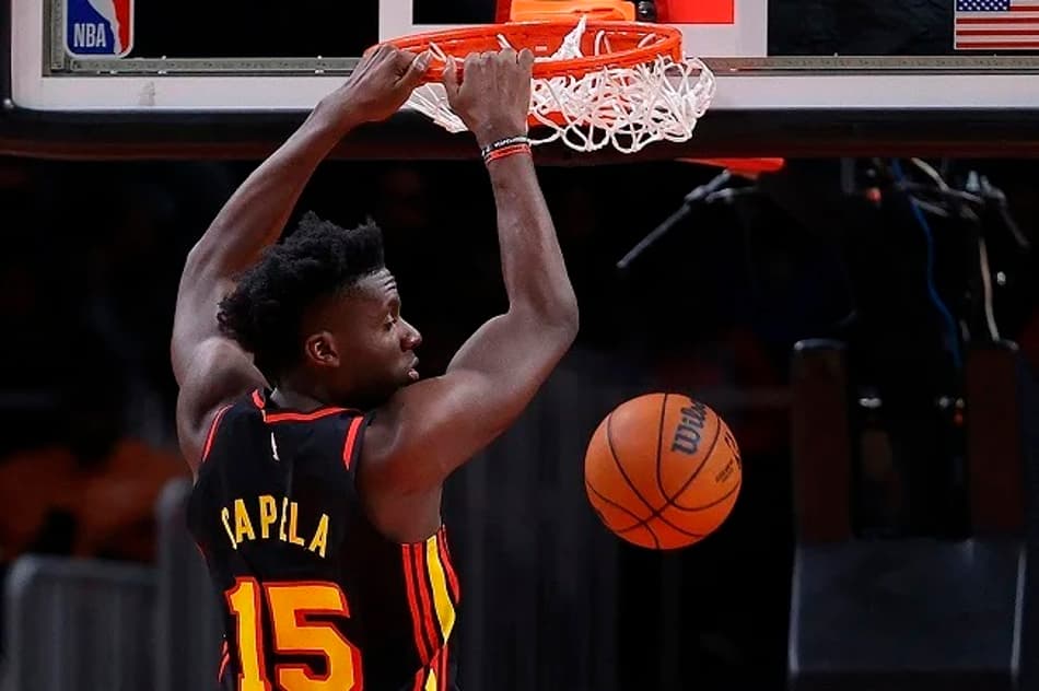 Clippers teria interesse em troca por Clint Capela