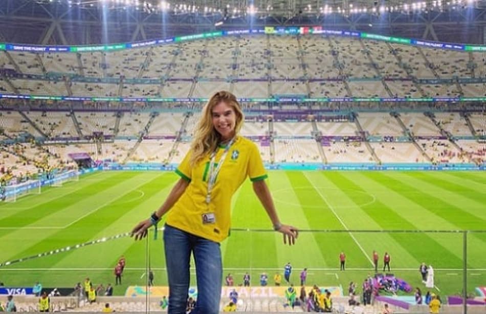 Esposa de Galvão Bueno mostra bastidores da área VIP de estádio no Qatar