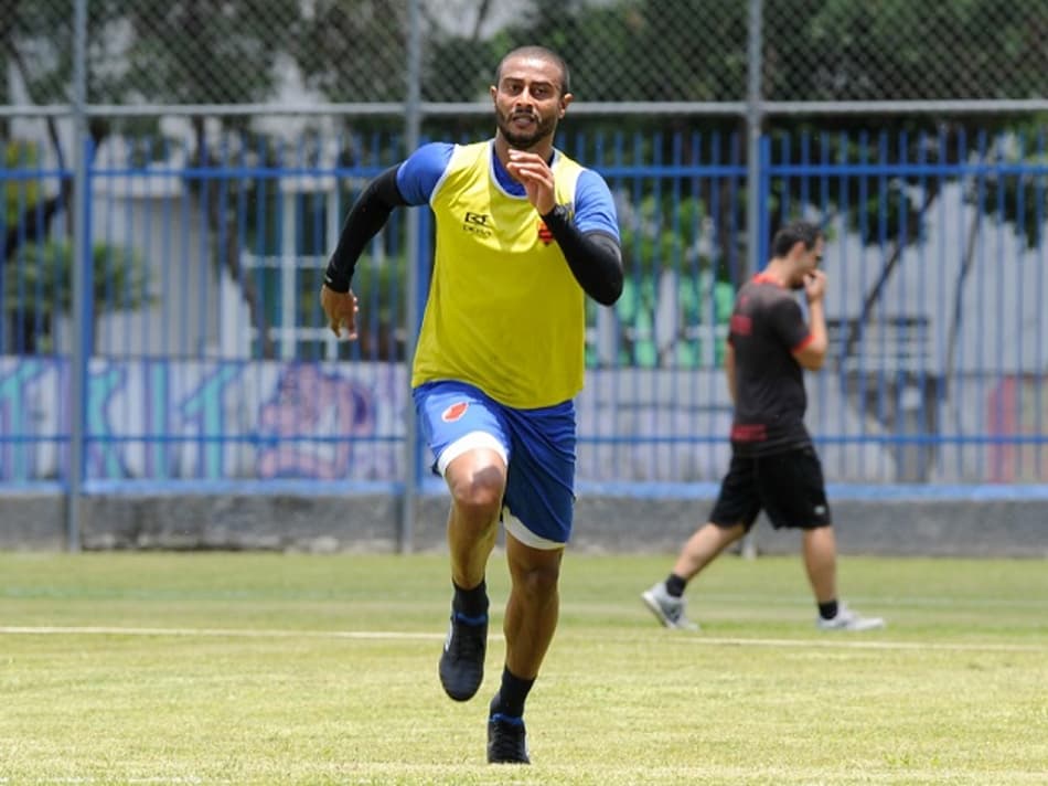 De contrato renovado com o Oeste, Bruno Gonçalves mira Série A2 do Paulista