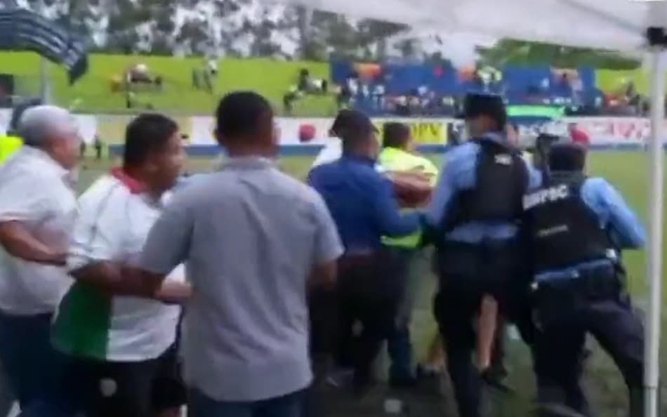 Briga envolvendo presidente de clube marca duelo em Honduras