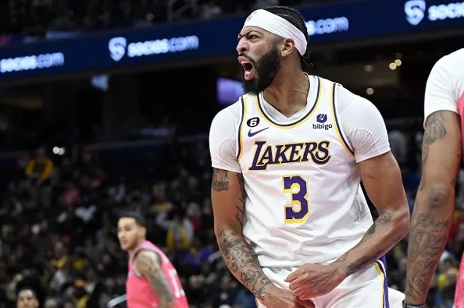 Anthony Davis tem noite histórica em vitória do Lakers sobre o Wizards