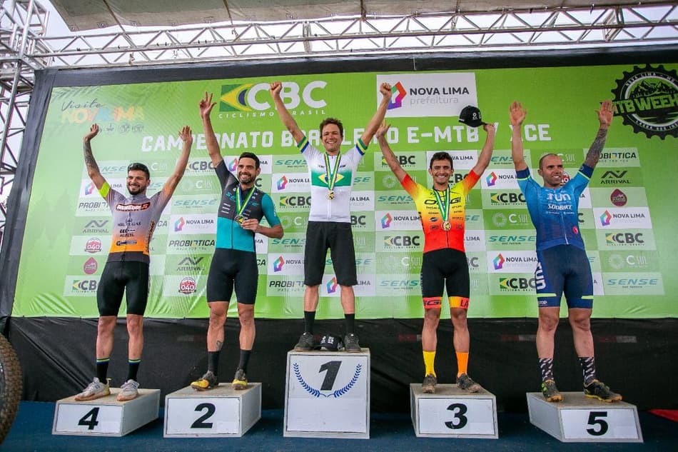 Pódio do Brasileiro de E-MTB XCO Masculino