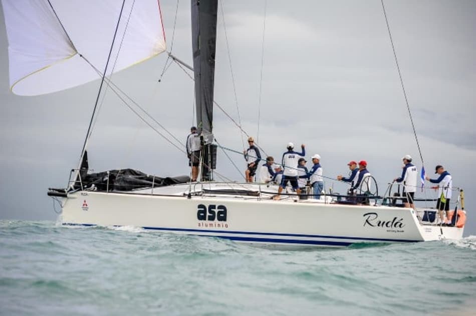 Barco de Santos, Rudá é o campeão geral da Copa Mitsubishi, em Ilhabela (SP)