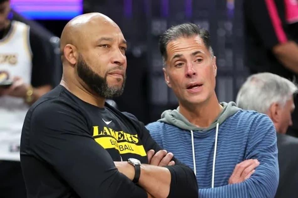 Lakers e Knicks discutem troca entre três times da NBA