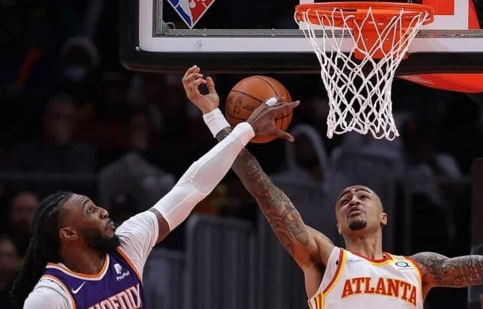 Hawks, Suns e Jazz discutem troca tripla
