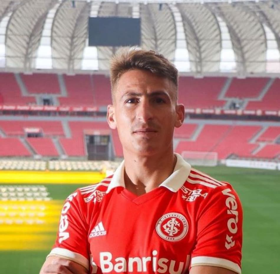 Braian Romero troca o Internacional por nova equipe na América