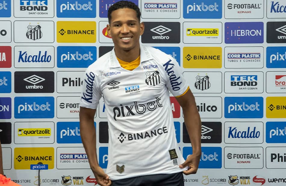 apresentação do Dodi e do João Lucas no Santos