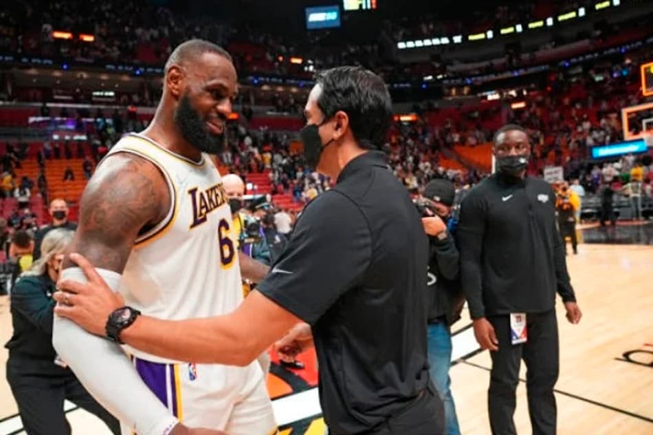 Erik Spoelstra: “LeBron James é o Tom Brady da NBA”