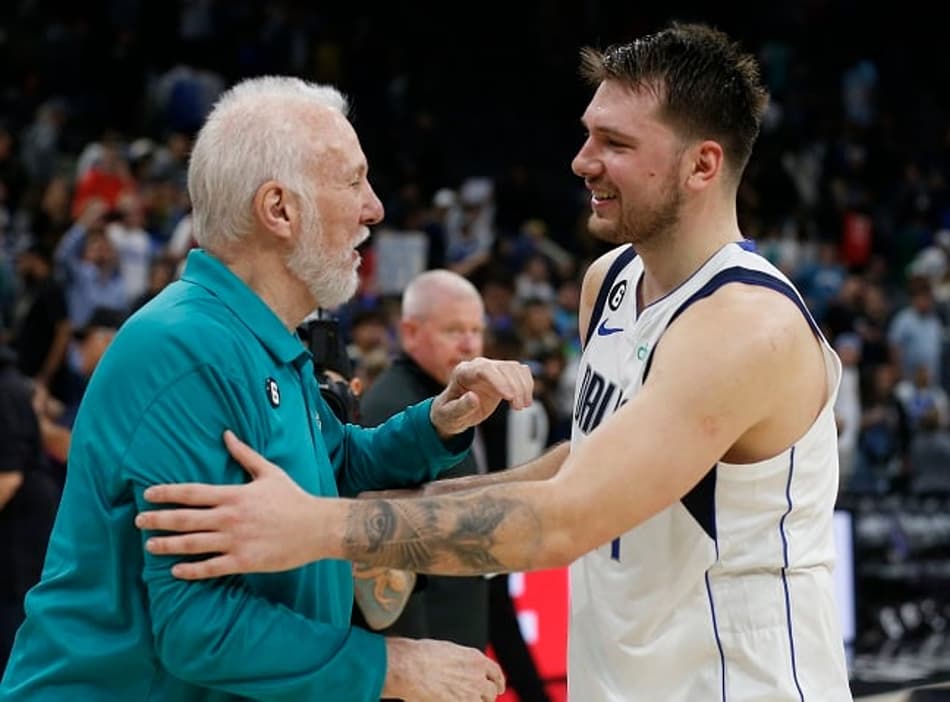 Luka Doncic faz 51 e Mavs bate Spurs