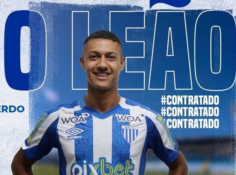 Lateral-esquerdo Tiago Rosa é anunciado pelo Avaí