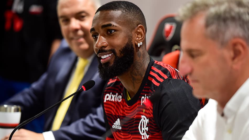 VÍDEO: Marcos Braz exalta volta de Gerson ao Flamengo no auge: ‘Queremos que você dê certo de novo’
