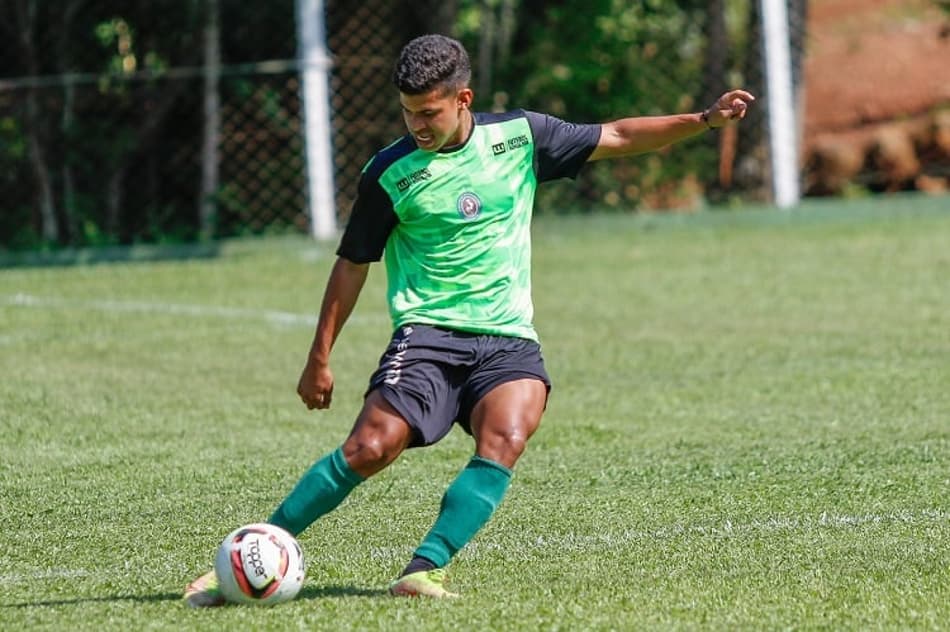Cesinha elogia pré-temporada e vê o Concórdia forte na abertura do Catarinense