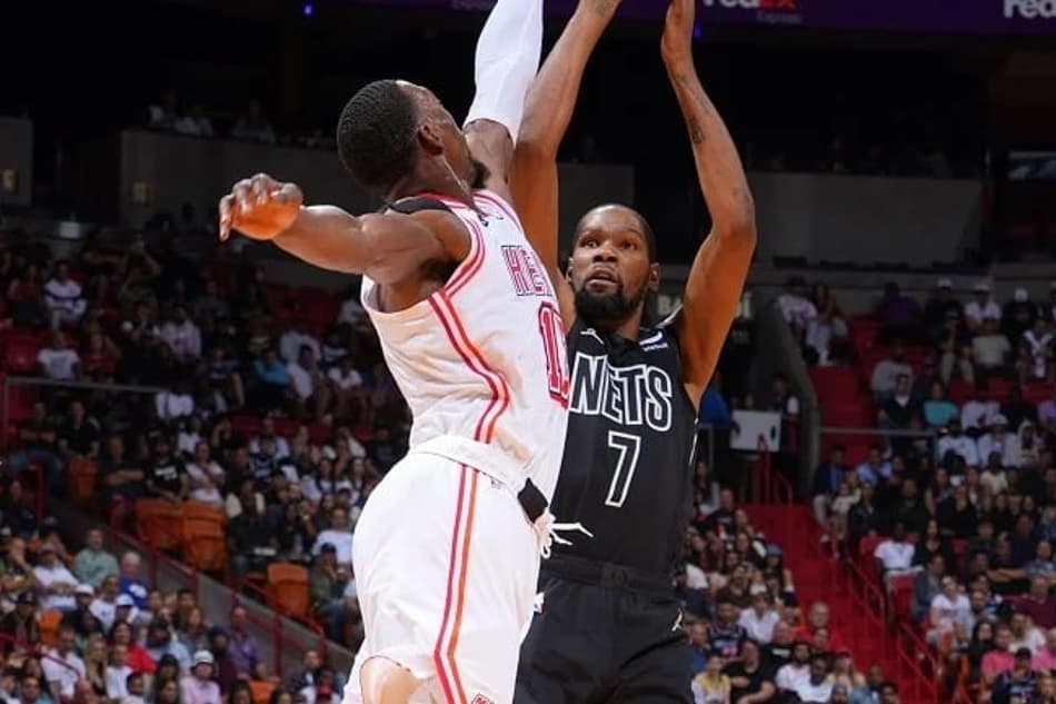 Nets vence Heat no fim, mas perde Kevin Durant por lesão