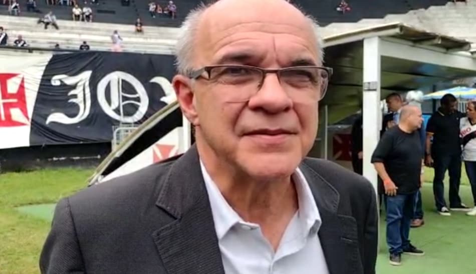 Ex-presidente do Flamengo, Bandeira de Mello comparece ao velório de Roberto Dinamite: ‘Humano fantástico’