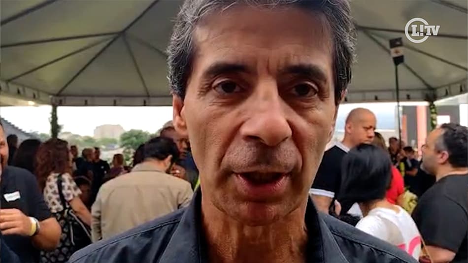 VÍDEO: ‘Roberto Dinamite deixou uma marca muito forte no futebol brasileiro’, diz Mauro Galvão