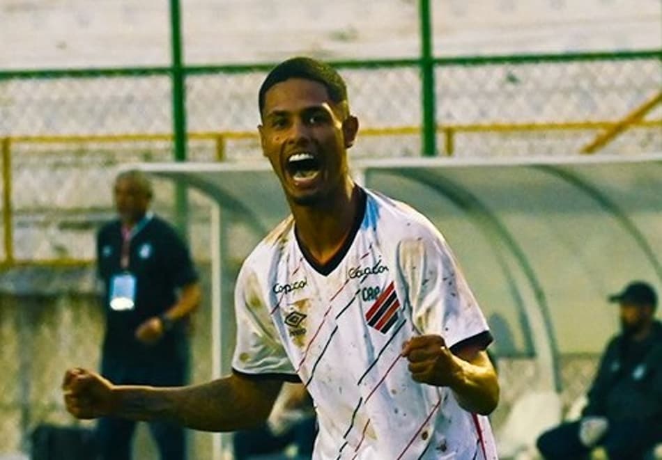 Em virada excepcional, Athletico-PR bate o Grêmio e vai às oitavas da Copinha