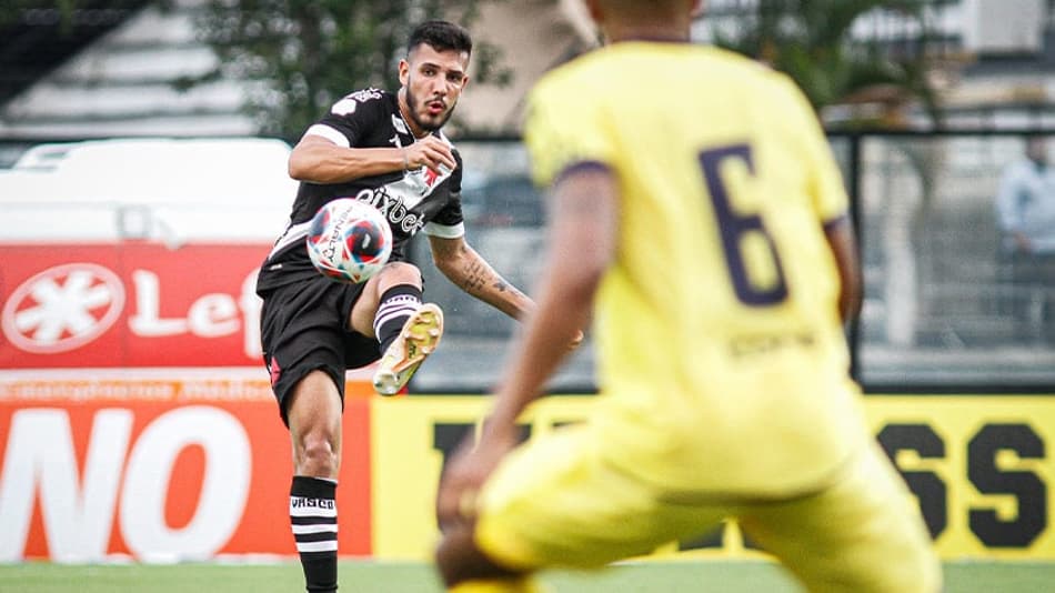 ATUAÇÕES: Dupla de zaga e Matheus Barbosa se destacam em estreia sem gols do Vasco; veja notas