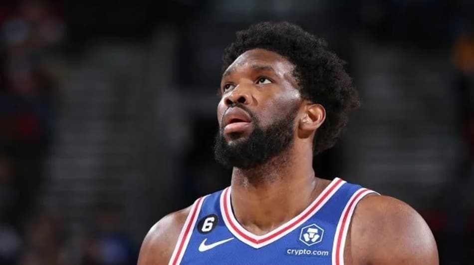 Analista questiona permanência de Joel Embiid no Philadelphia 76ers