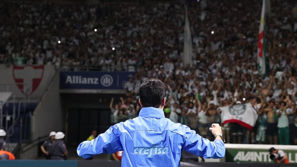 Técnico do Palmeiras pode repetir feito na Copinha alcançado por rival Corinthians há 18 anos