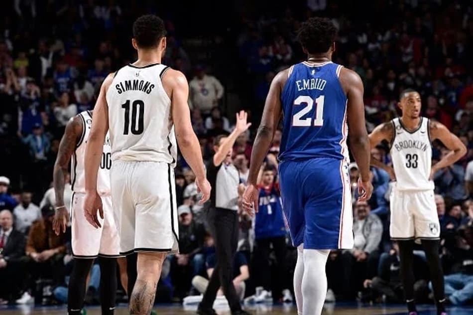 Doc Rivers relata primeiro encontro entre Ben Simmons e Joel Embiid: “Parecia torcida de boxe”