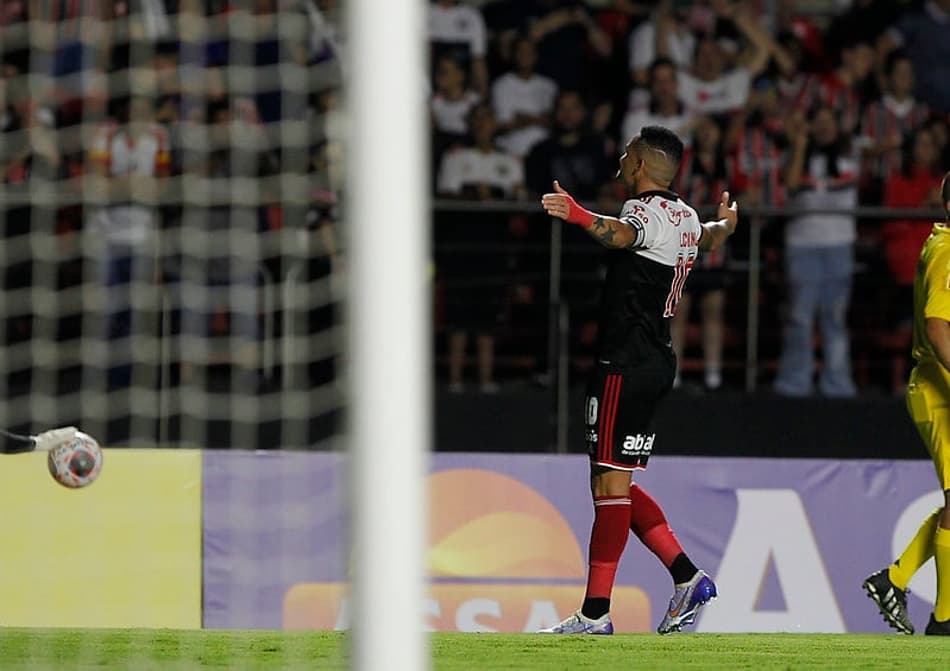 Ceni comenta sobre Luciano ‘articulador’ e lista os candidatos à camisa 10 do São Paulo