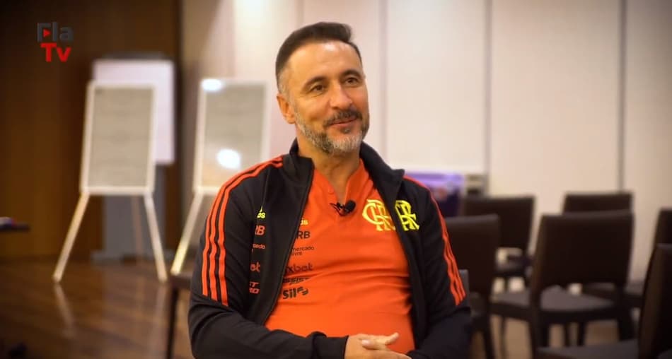 Vítor Pereira projeta primeira decisão pelo Flamengo e ressalta característica do Palmeiras