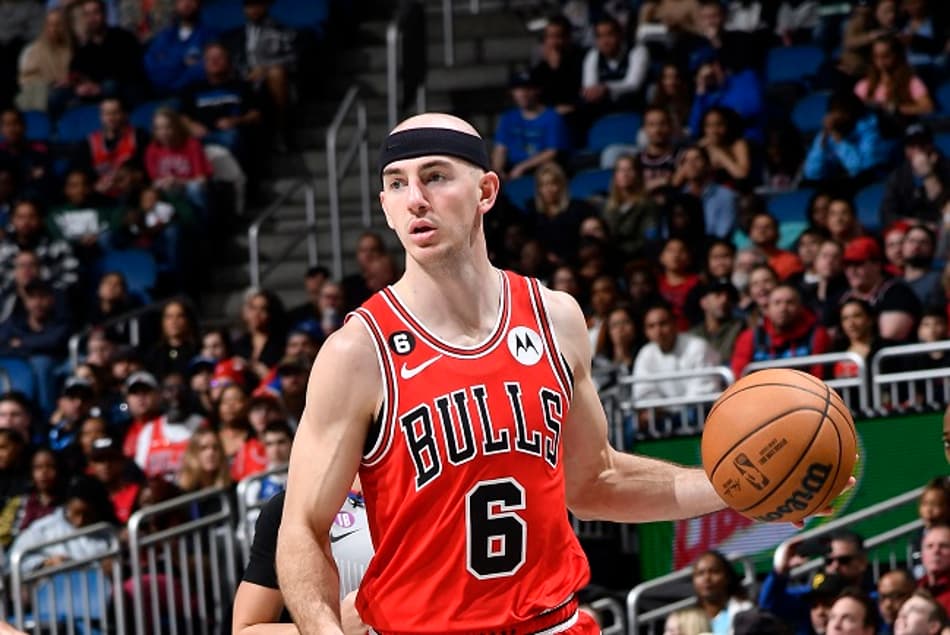 Jornalista acredita na troca de Alex Caruso para o Warriors